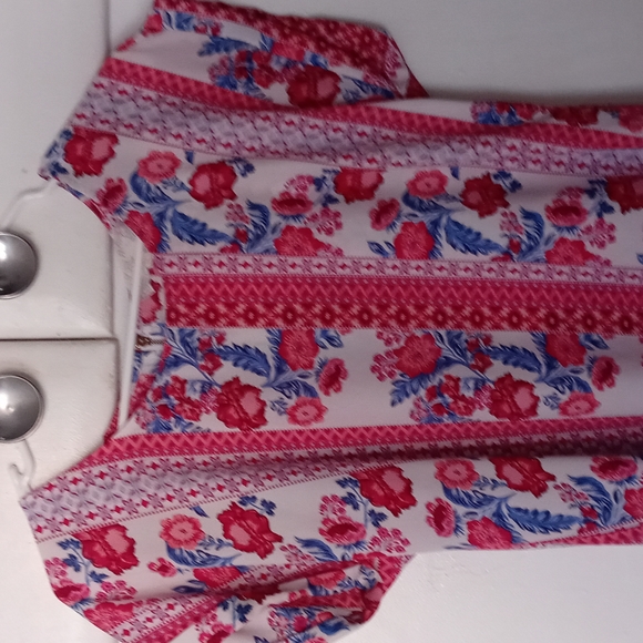 Pink Rose Top - Picture 2 of 8